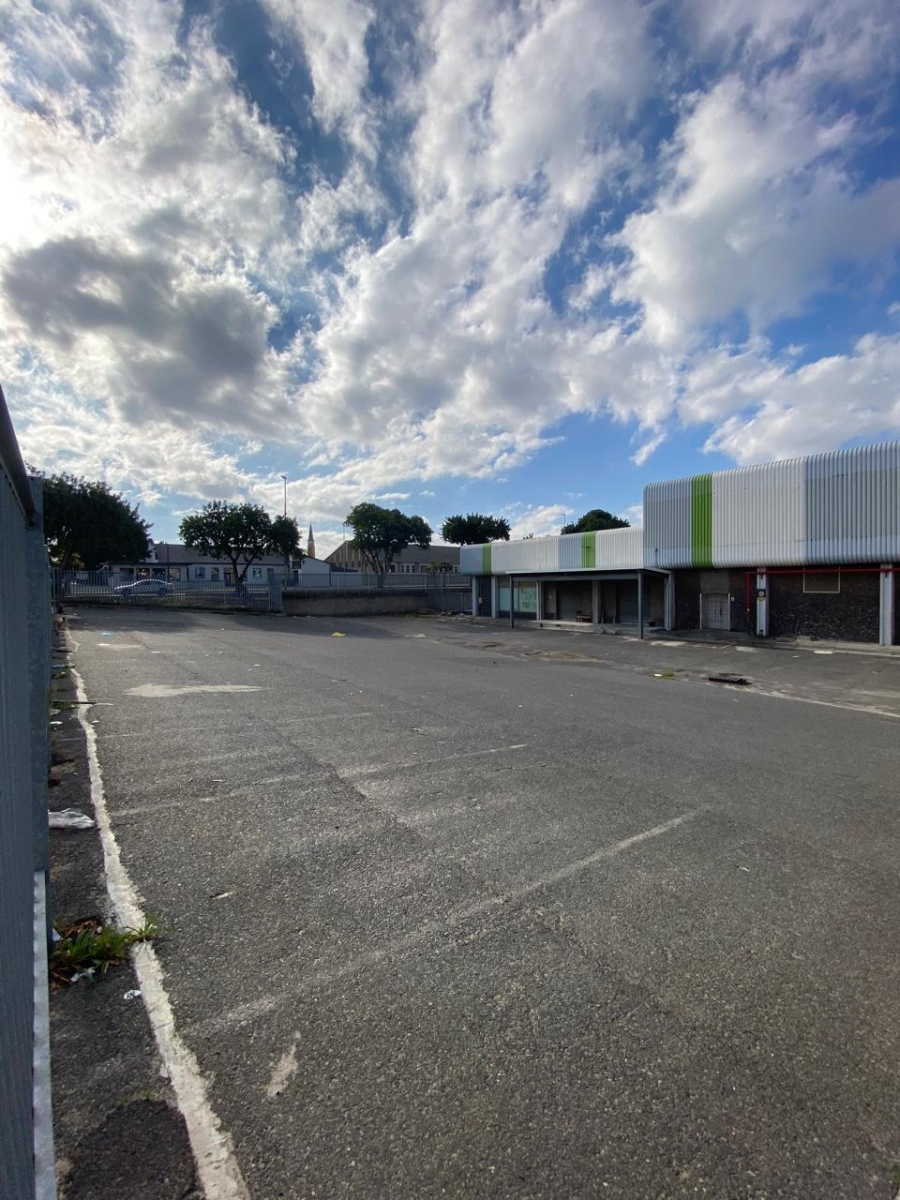 To Let commercial Property for Rent in Brackenfell Central Western Cape